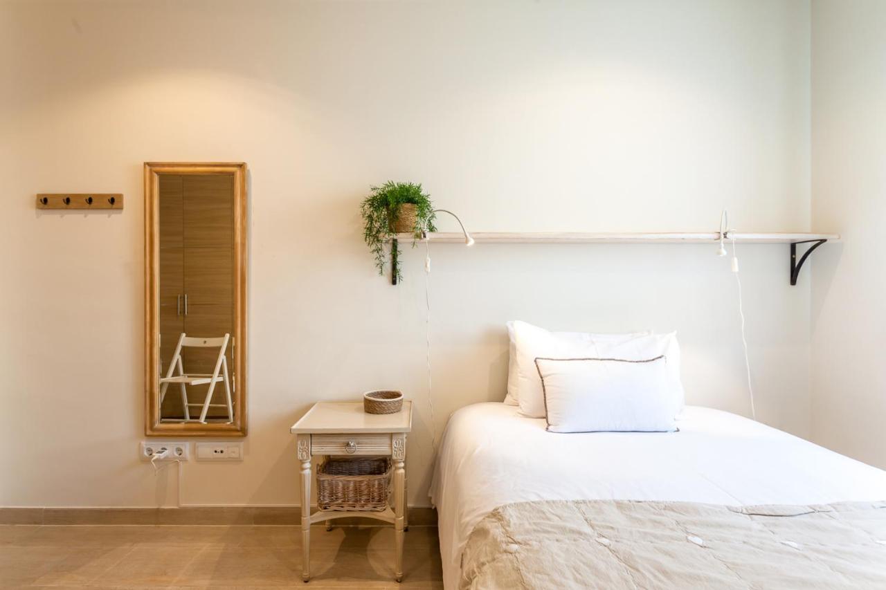 Вілла Casa 20 Minutos De Barcelona Y Wifi Alta Capacidad Сан-Кугат-дал-Бальєс Екстер'єр фото